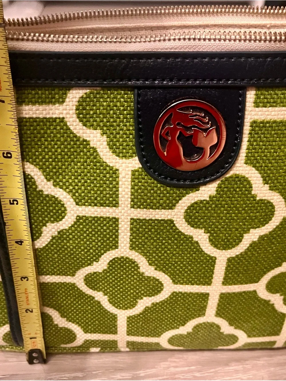 Spartina 449 Green and Cream Patterned  Purse